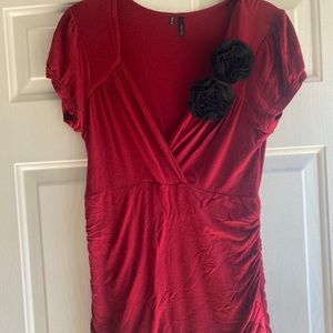 Maurice’s size medium top